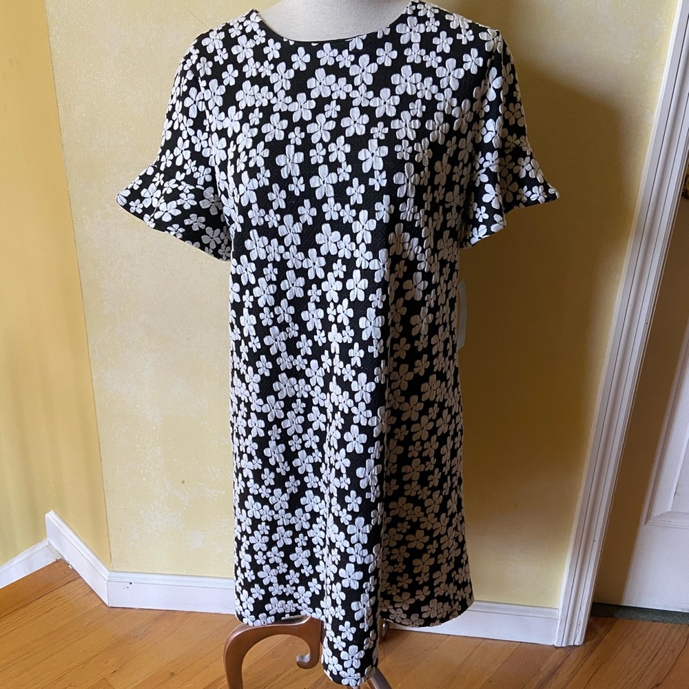 NWT Black and White Floral Dress